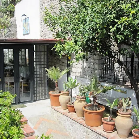 Schiticchiu Bed & Breakfast